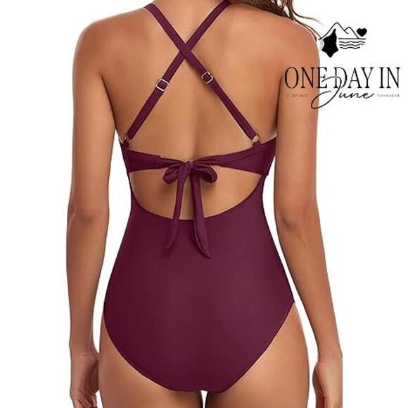 Blooming Jelly Ruched Cutout One Piece Swimsuit Size L - Picture 2 of 7